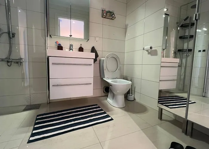 Sunny Gateaway In Lerstad, Suitable For Two Guests Apartament
